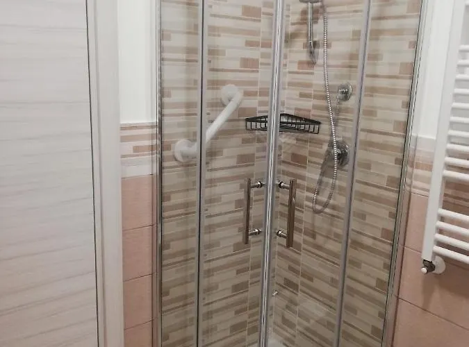 Levante Waterfront בארי