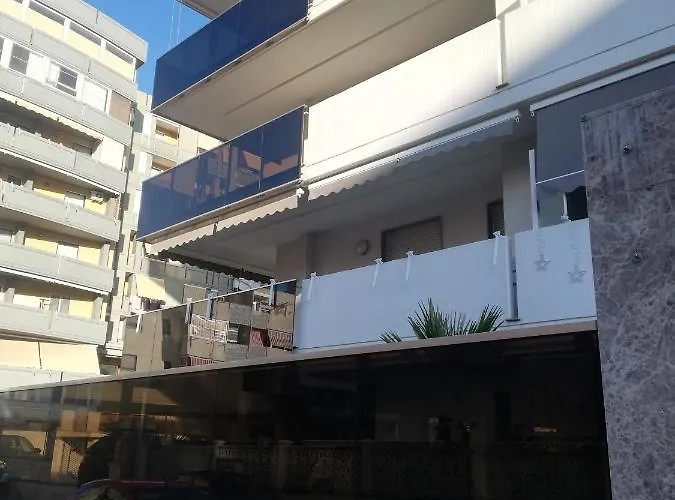 Levante Waterfront * בארי